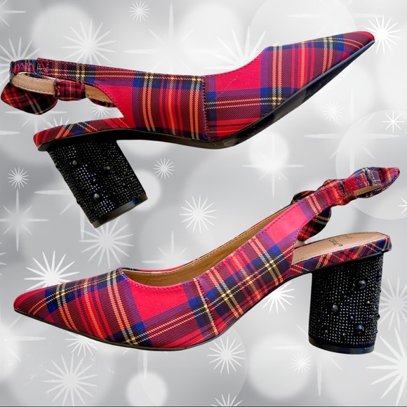 TORRID BETSEY JOHNSON RED CYLINDER HEEL PUMP (WW) Wide width NEW - Picture 9 of 16